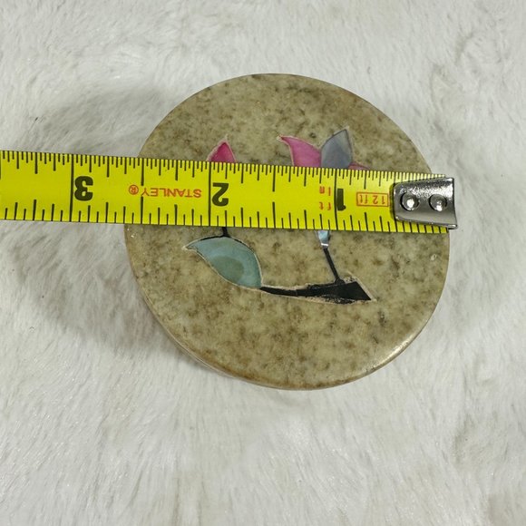 Vintage soapstone Trinket Jewelry Ring Box Basket Weave sides Flower MOP Inlay - Picture 7 of 7